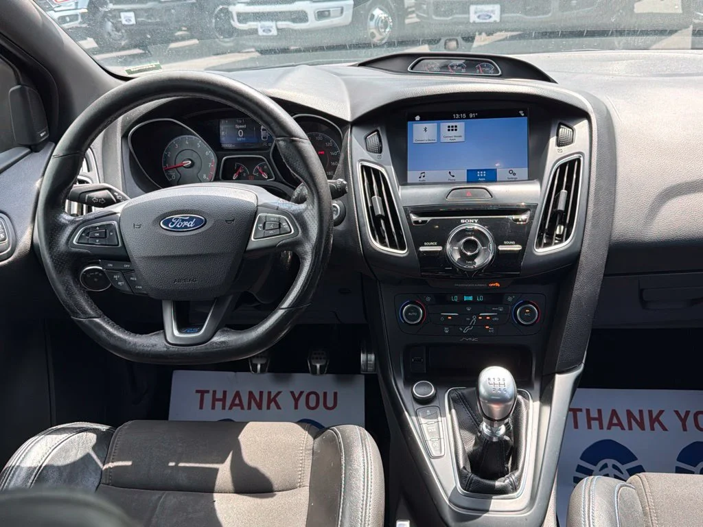 Used 2017 Nitrous Blue Ford RS image 19