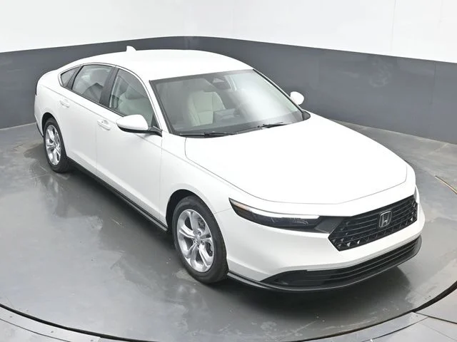 New 2026 Platinum White Pearl Honda LX image 16