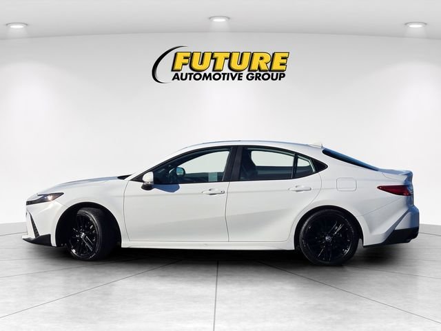 Used 2025 White Toyota SE image 7
