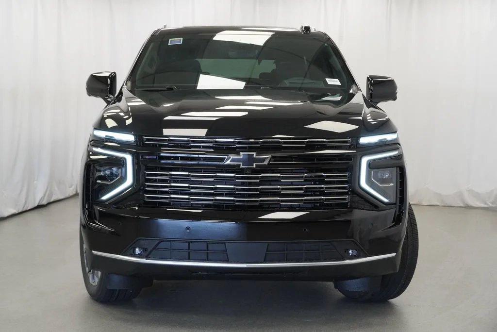 New 2026 Black Chevrolet High Country image 36
