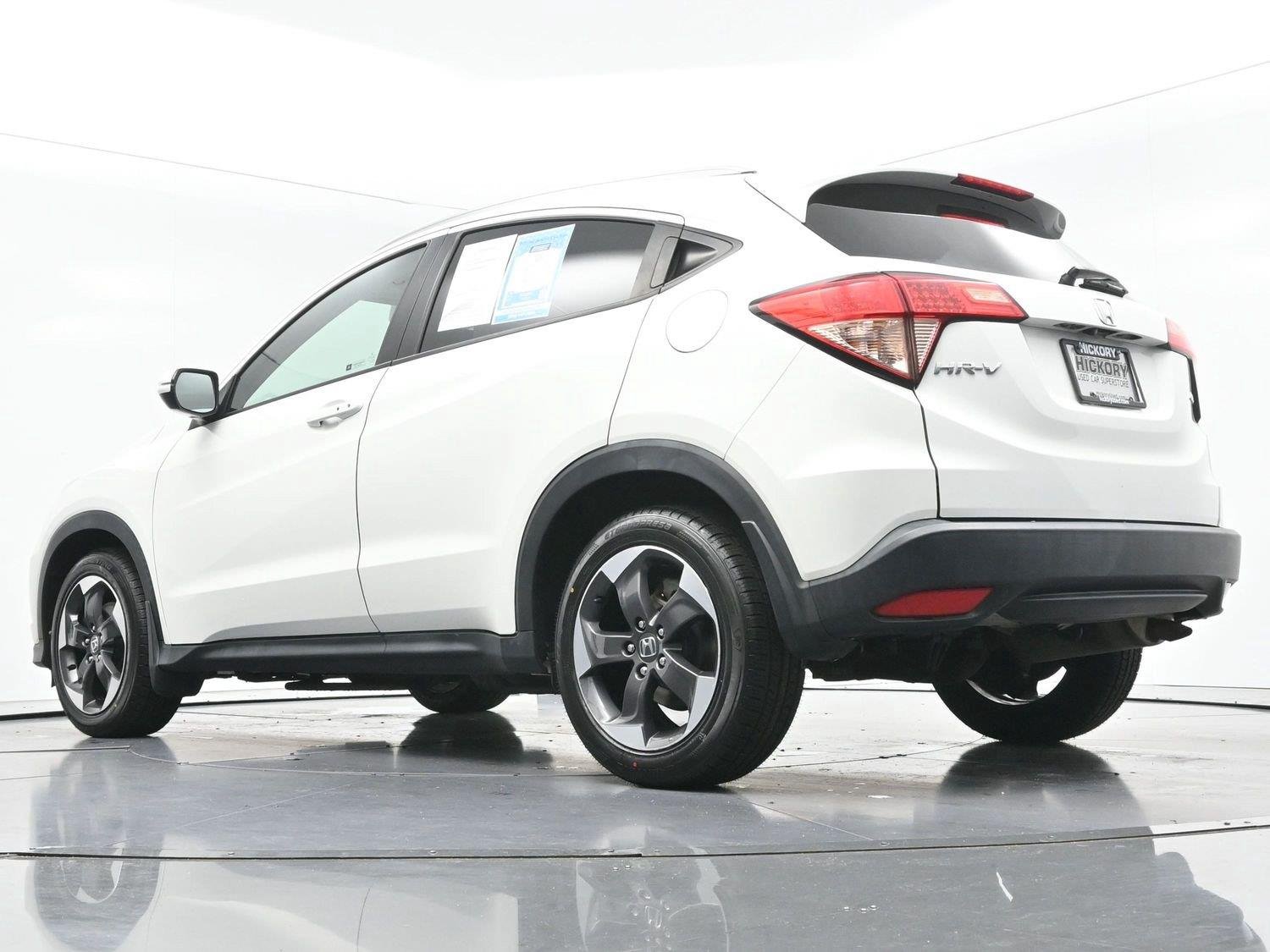 Used 2018 White Orchid Pearl Honda EX-L Navi image 47