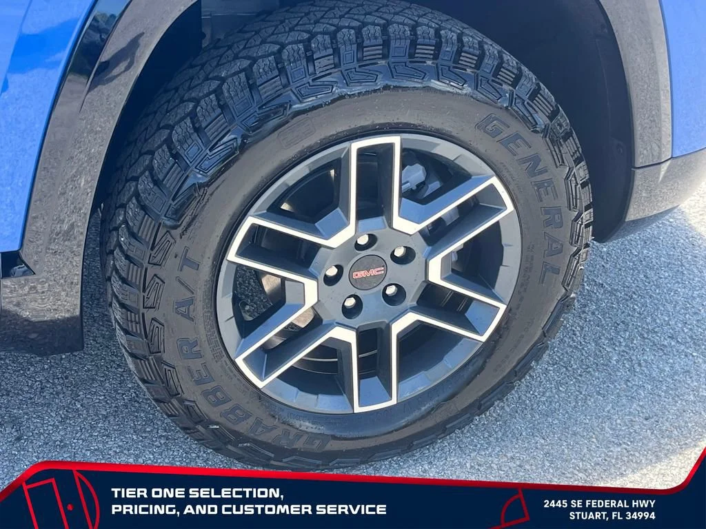 Certified Used 2026 Rapids Metallic GMC AT4 image 21