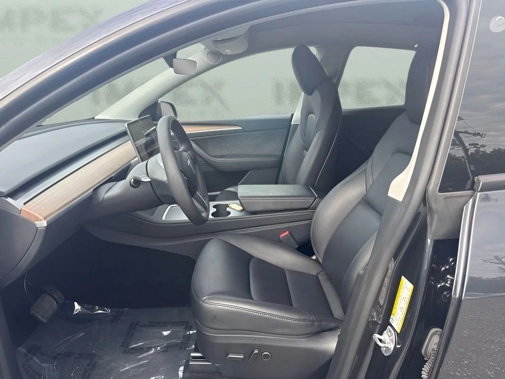 Used 2024 Gray Tesla Long Range image 9