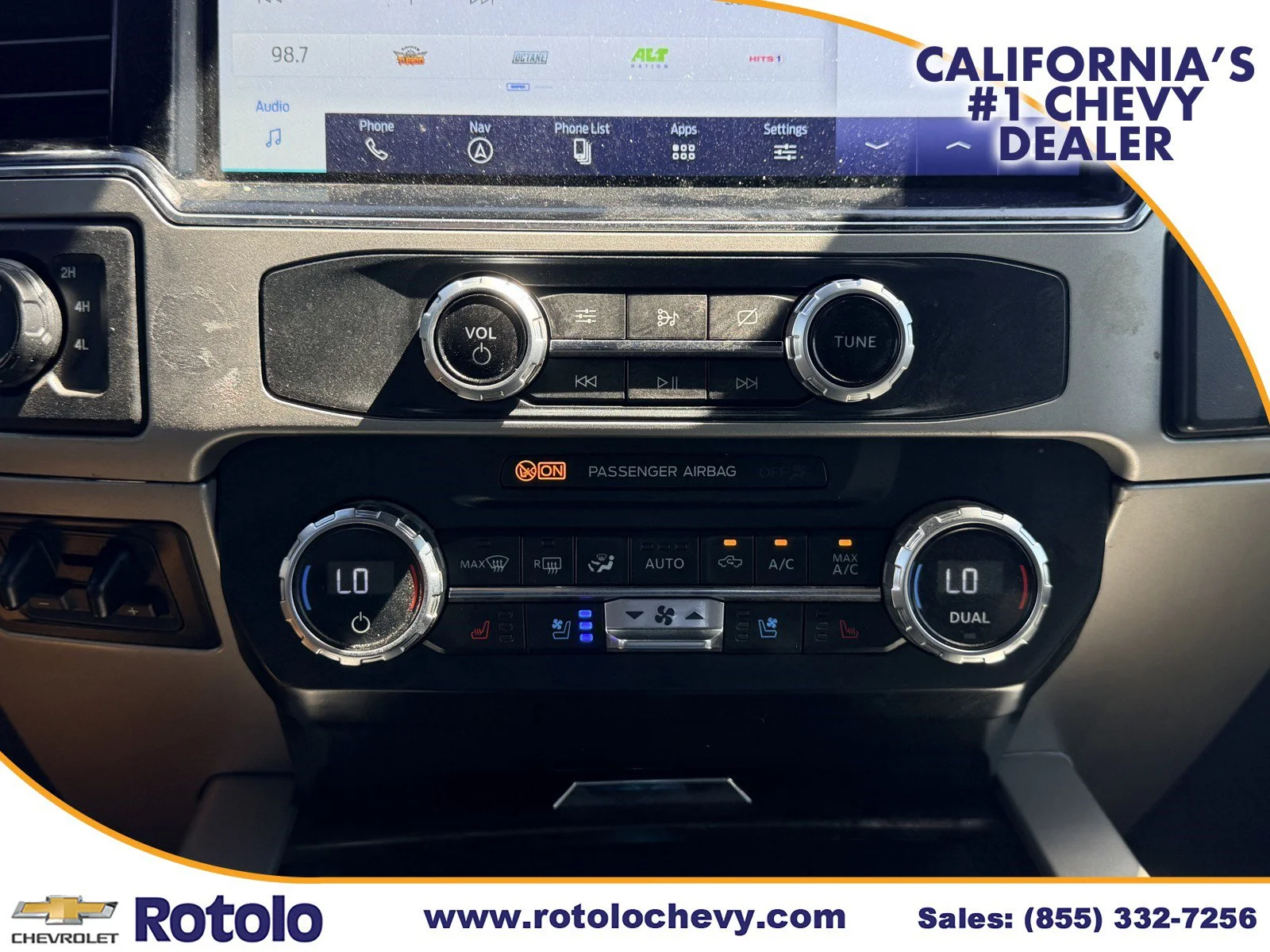 Used 2022 OXFORD WHITE Ford LARIAT image 19