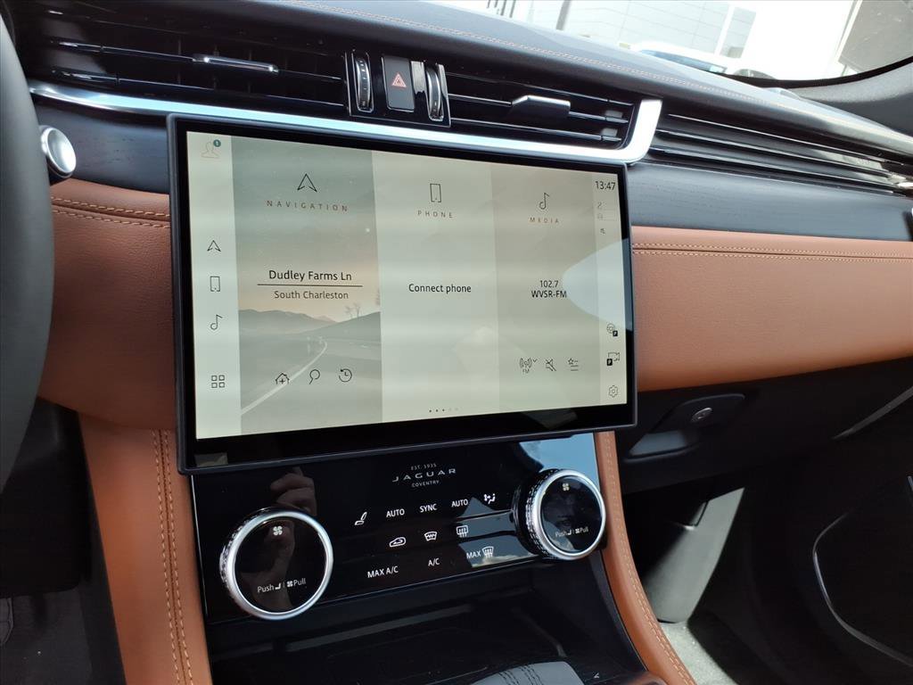 2026 Jaguar F-Pace R-Dynamic S - Photo 18