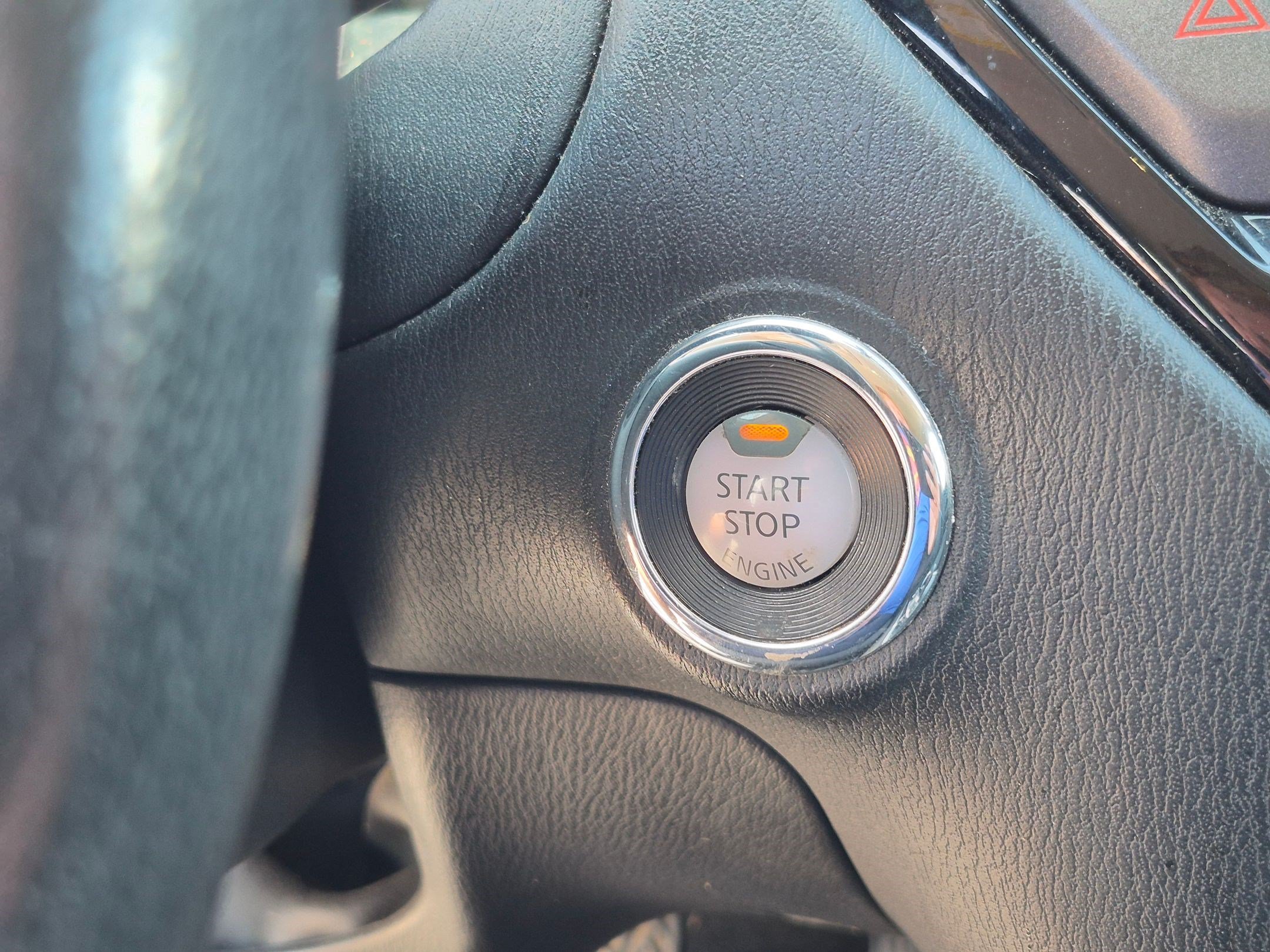 Used 2017 Brilliant Silver Metallic Nissan SV image 19