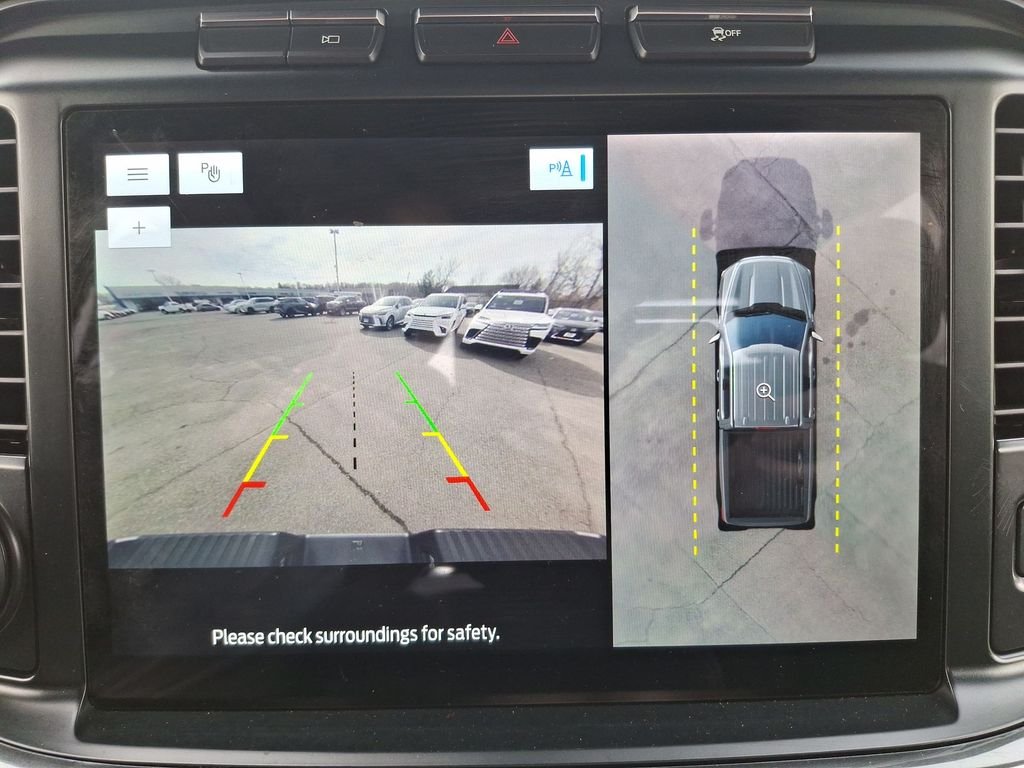 Used 2022 White Ford XLT image 22