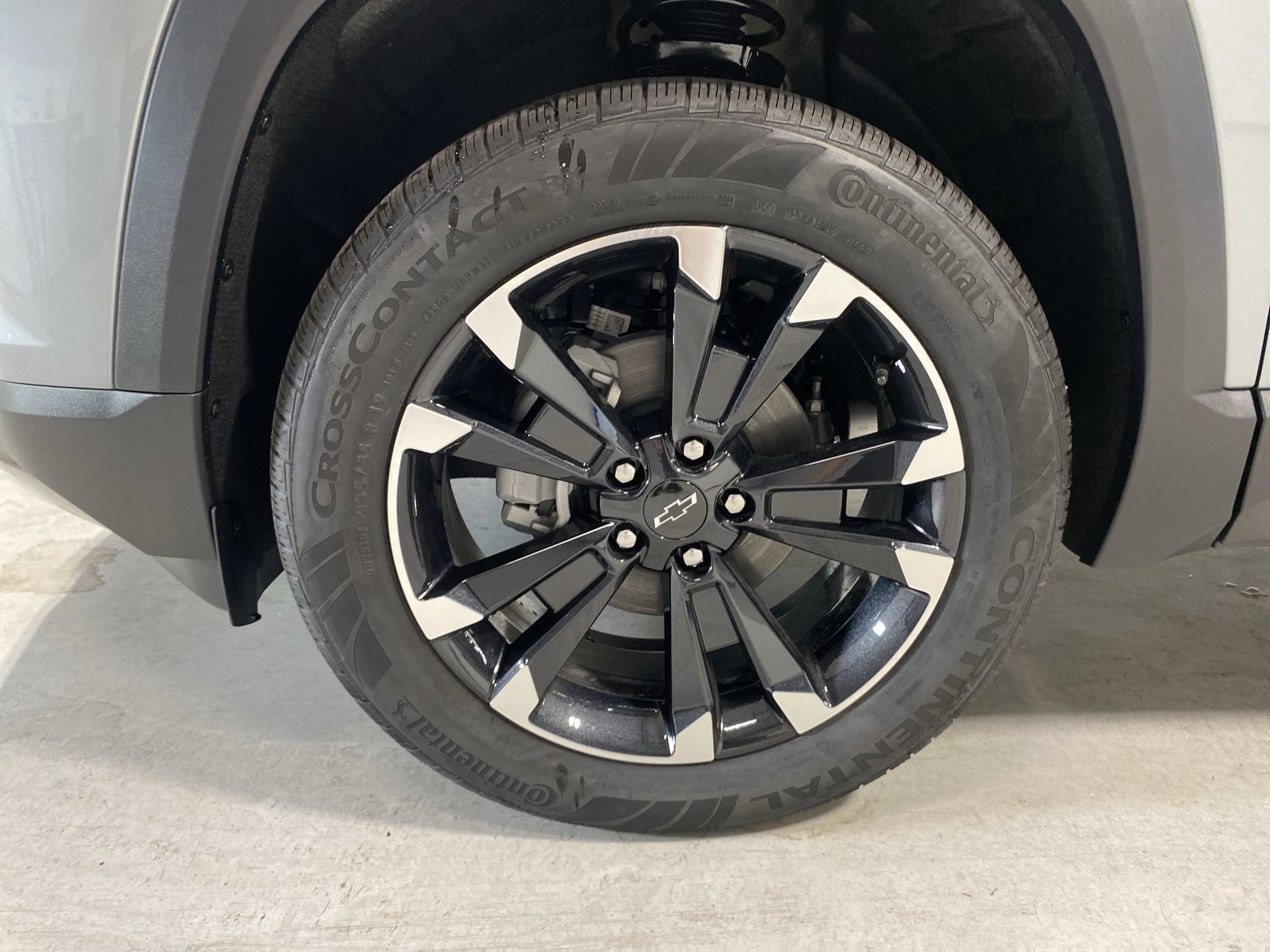 New 2026 Sterling Gray Metallic Chevrolet RS image 32