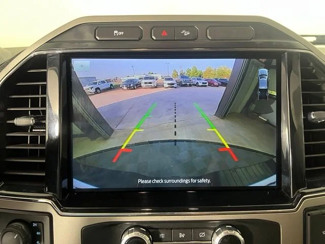 Used 2022 White Ford Lariat image 24