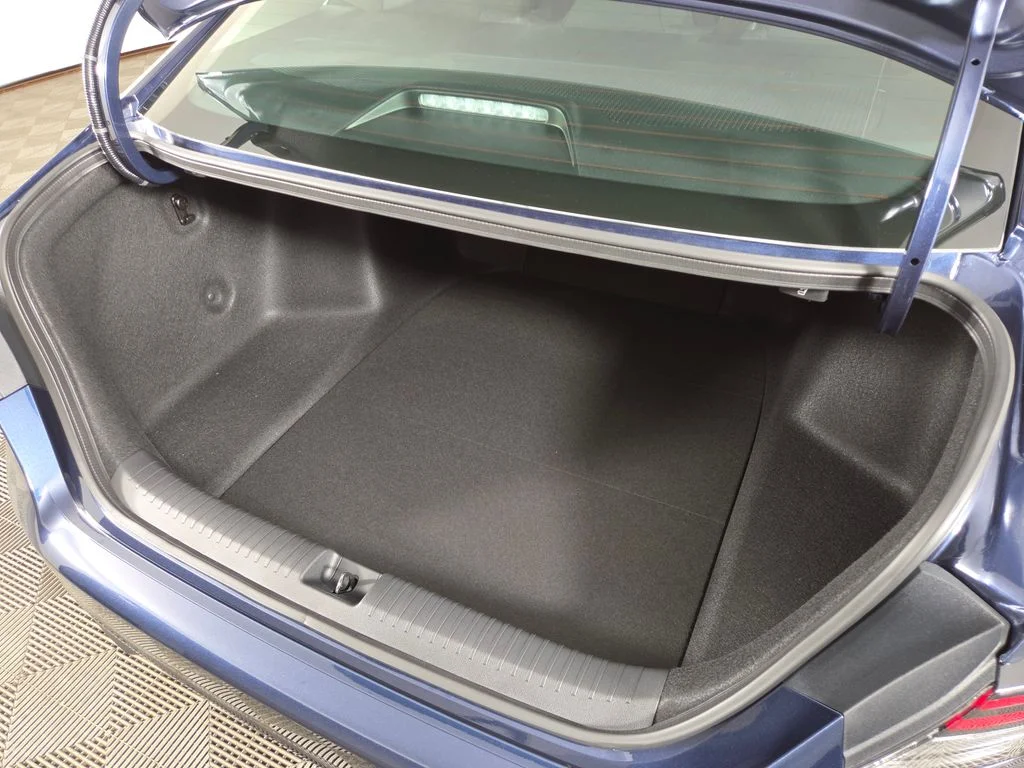 New 2026 Canyon River Blue Metallic Honda SE image 14