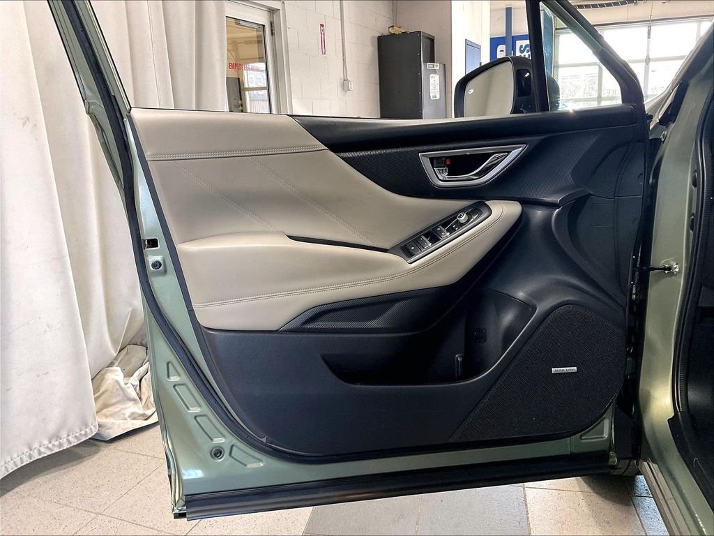 Used 2021 Green Subaru Limited image 9