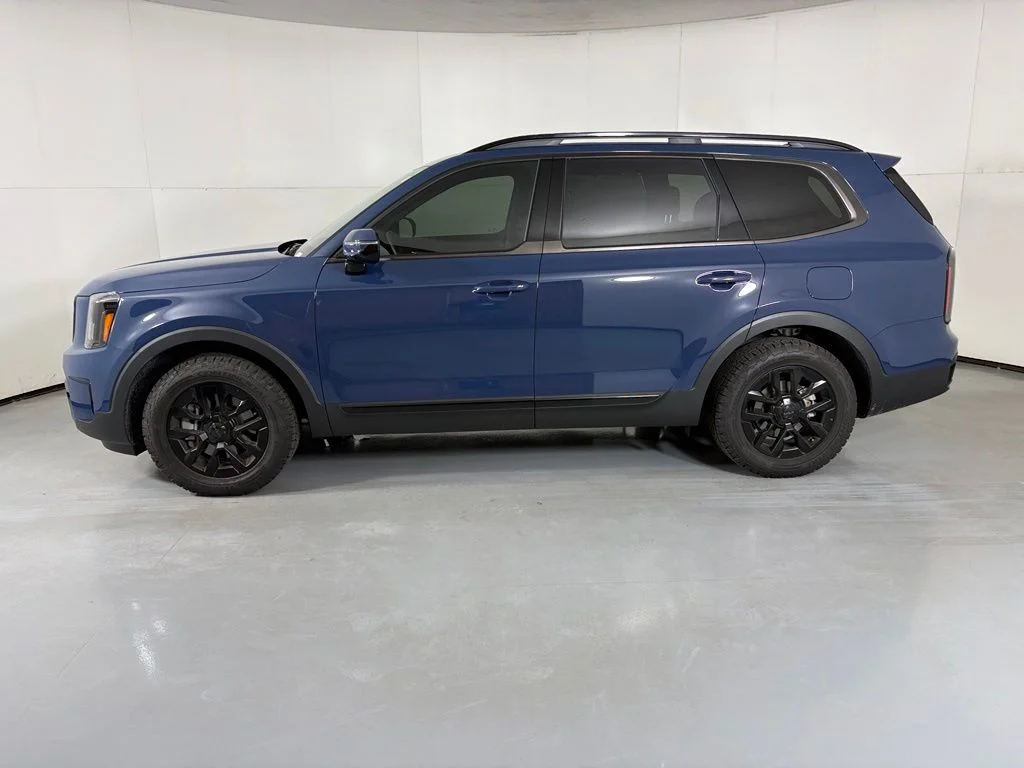 Used 2025 Black Kia SX-Prestige X-Pro image 5