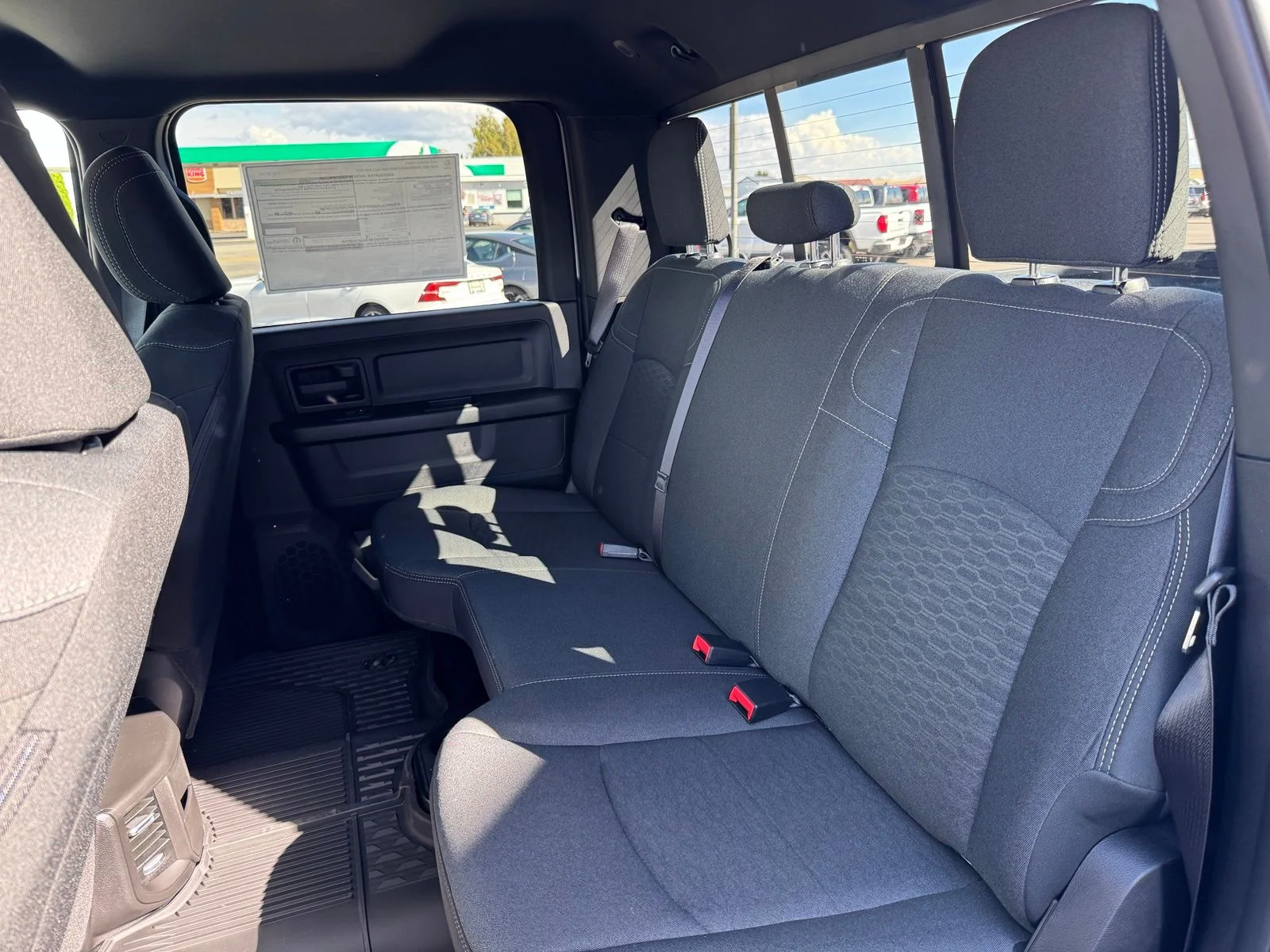 New 2027 Silver Zynith RAM Tradesman image 32
