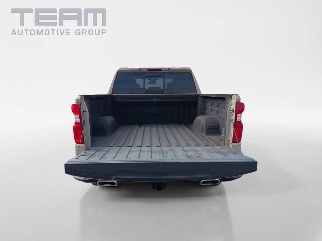 Used 2022 Beige Chevrolet LT Trail Boss image 32