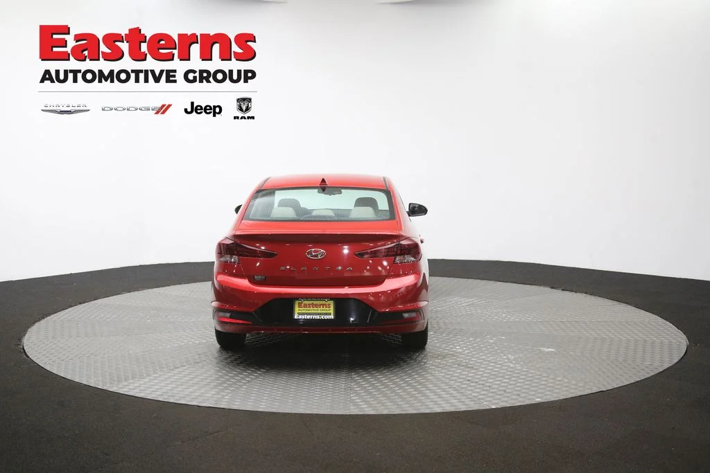 Used 2019 Red Hyundai Value Edition image 37