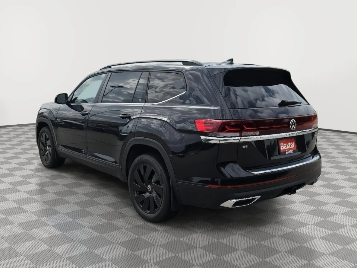 New 2026 Deep Black Pearl Volkswagen 2.0T SE w/Technology image 19