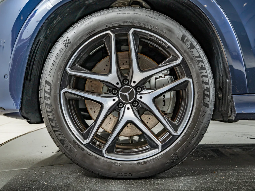 Used 2025 Twilight Blue Metallic Mercedes-Benz GLE 53 AMG® image 9