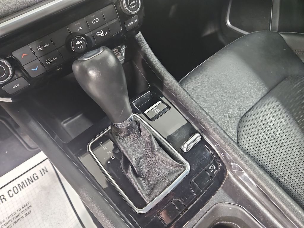 Used 2022 Gray Jeep Latitude Lux image 23