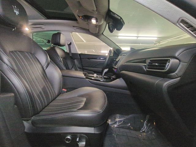 Used 2022 Grigio Maratea Metallic Maserati GT image 28