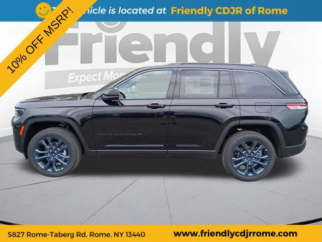New 2026 Diamond Black Crystal Pearl-Coat Exterior Paint Jeep  image 8
