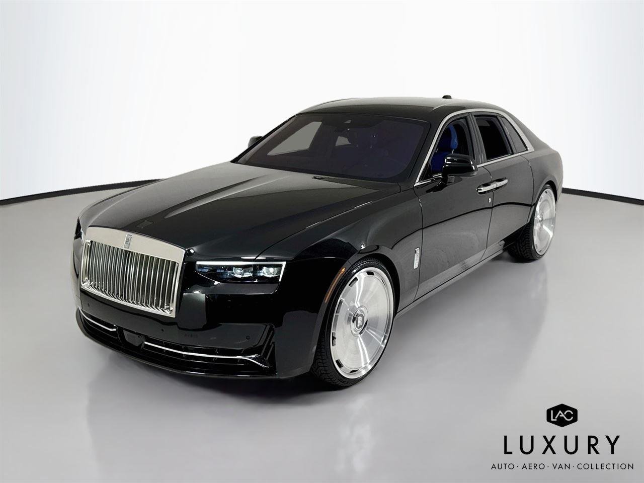 Used 2025 Black Diamond Rolls-Royce Starlight Headliner | 1 Owner & 3k miles! | 24