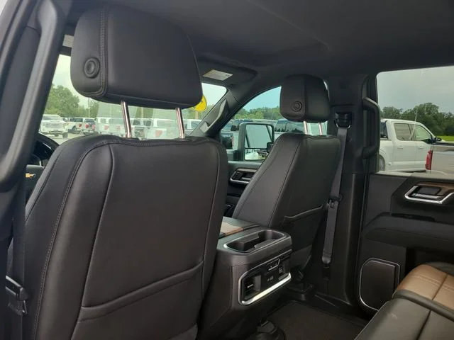 Used 2025 Beige Chevrolet High Country image 12