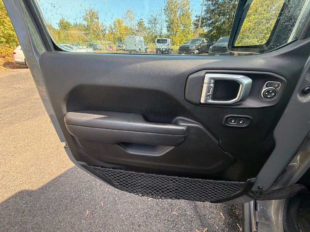 Used 2023 Gray Jeep Willys 4xe image 12