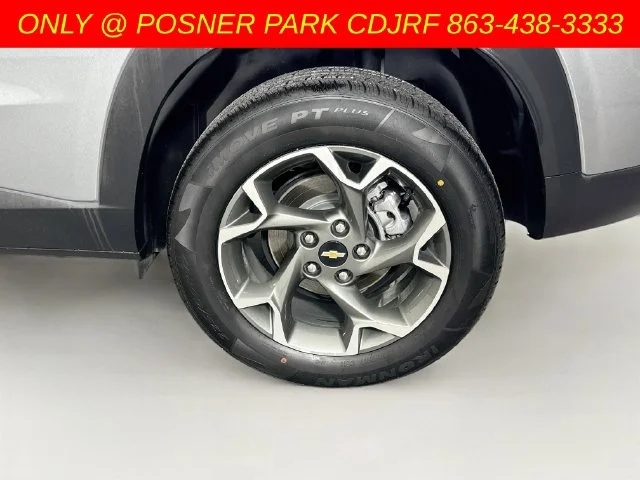 Used 2025 Gray Chevrolet LT image 28