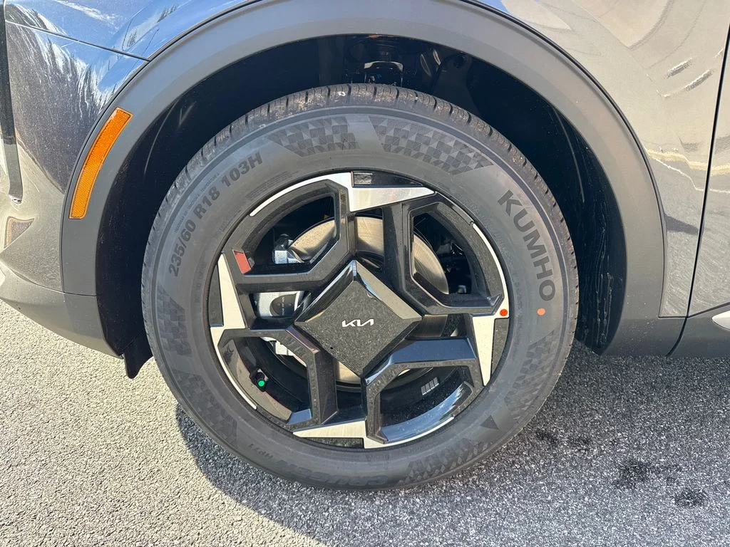 New 2026 Gray Kia EX image 9