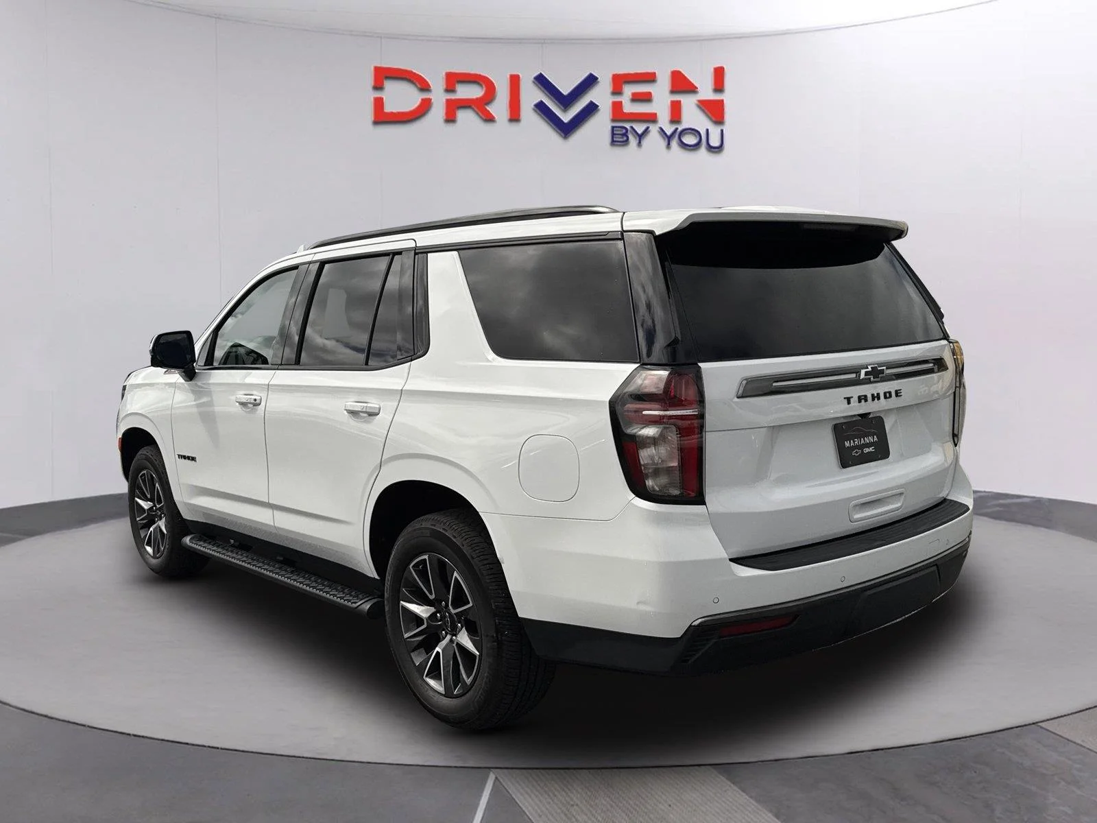 Used 2022 SUMMIT WHITE Chevrolet Z71 image 5