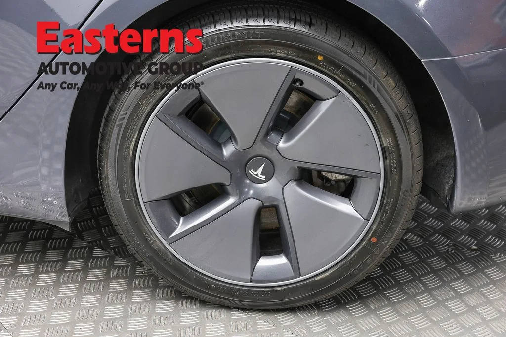 Used 2023 Gray Tesla Base image 8