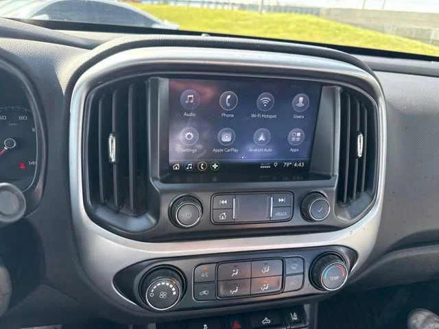 Used 2020 White Chevrolet LT image 8