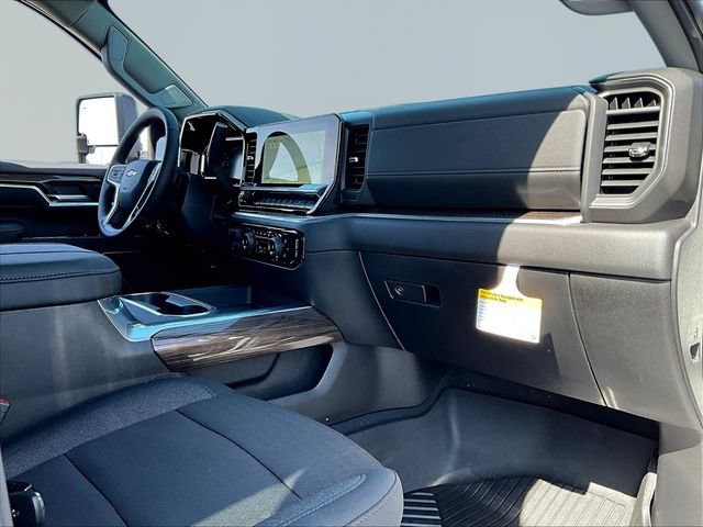 2026 Chevrolet Silverado 2500 HD LT - Photo 9