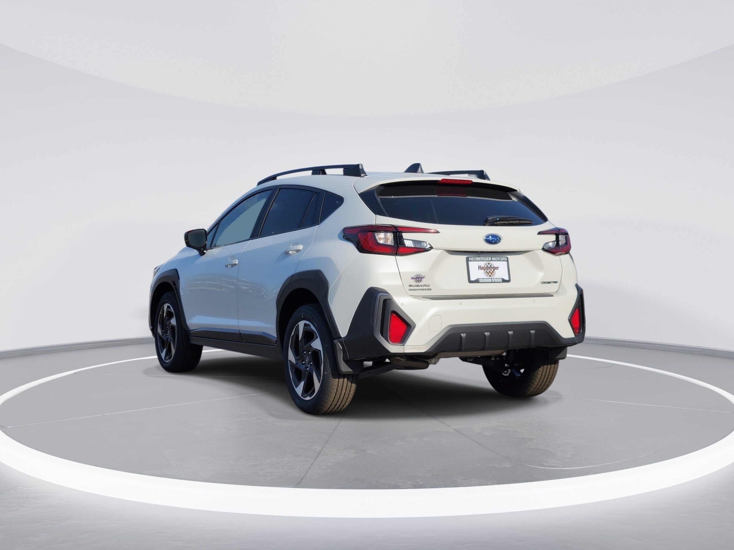 New 2026 CRYSTAL WHITE PEARL Subaru Limited image 7