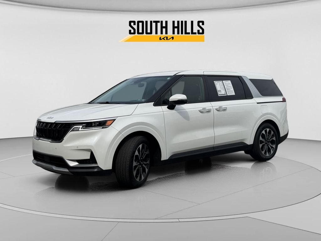 2024 Kia Sedona EX's photo