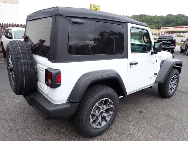 New 2026 Bright White Clear-Coat Exterior Paint Jeep Sport S image 7