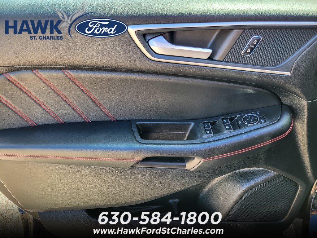 Certified Used 2023 Black Metallic Ford ST-Line image 18