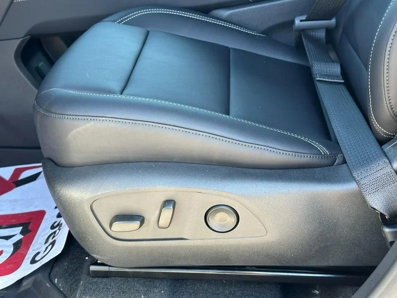 2026 GMC Acadia Elevation - Photo 13
