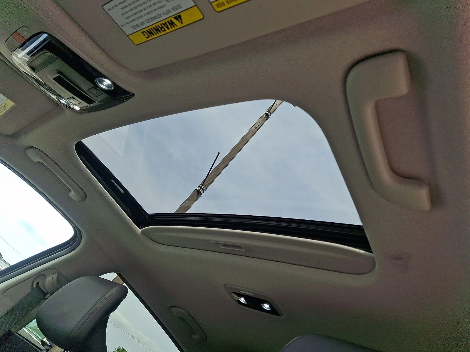 Certified Used 2023 Green Kia SX Touring image 14