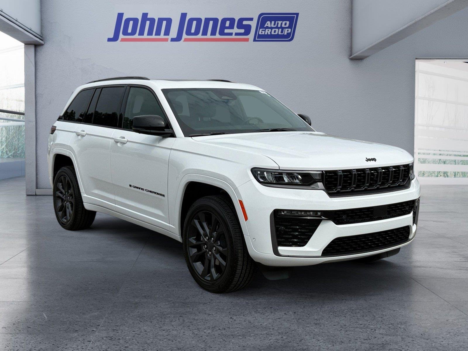 New 2026 Bright White Clear-Coat Exterior Paint Jeep Limited Reserve image 7