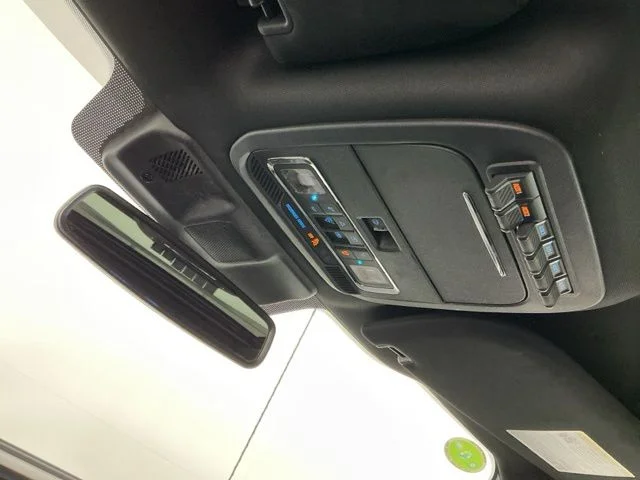 Used 2025 Space White Metallic Ford Tremor image 24
