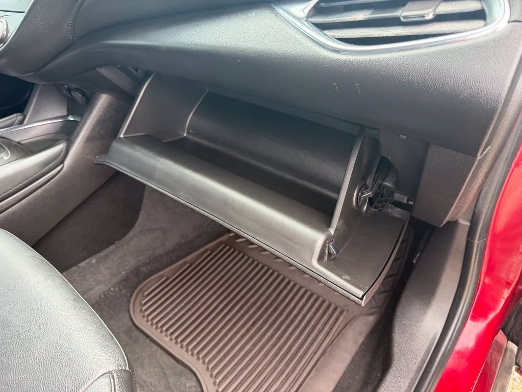 Used 2018 Red Chevrolet LT image 33