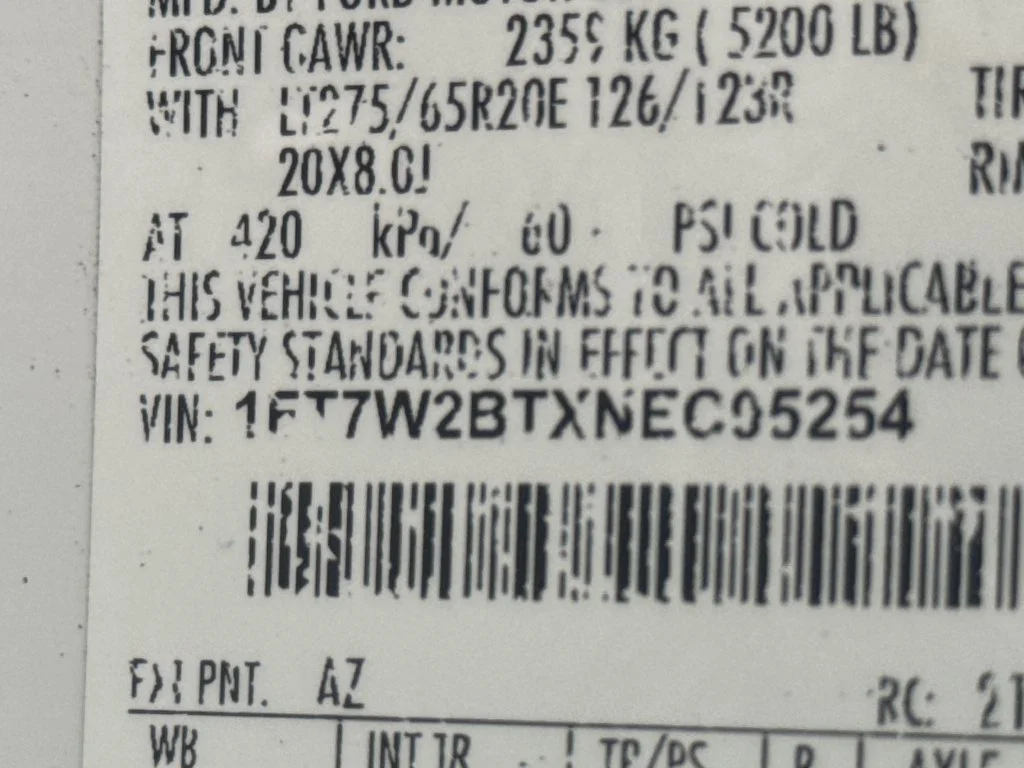 Used 2022 White Ford Platinum image 33