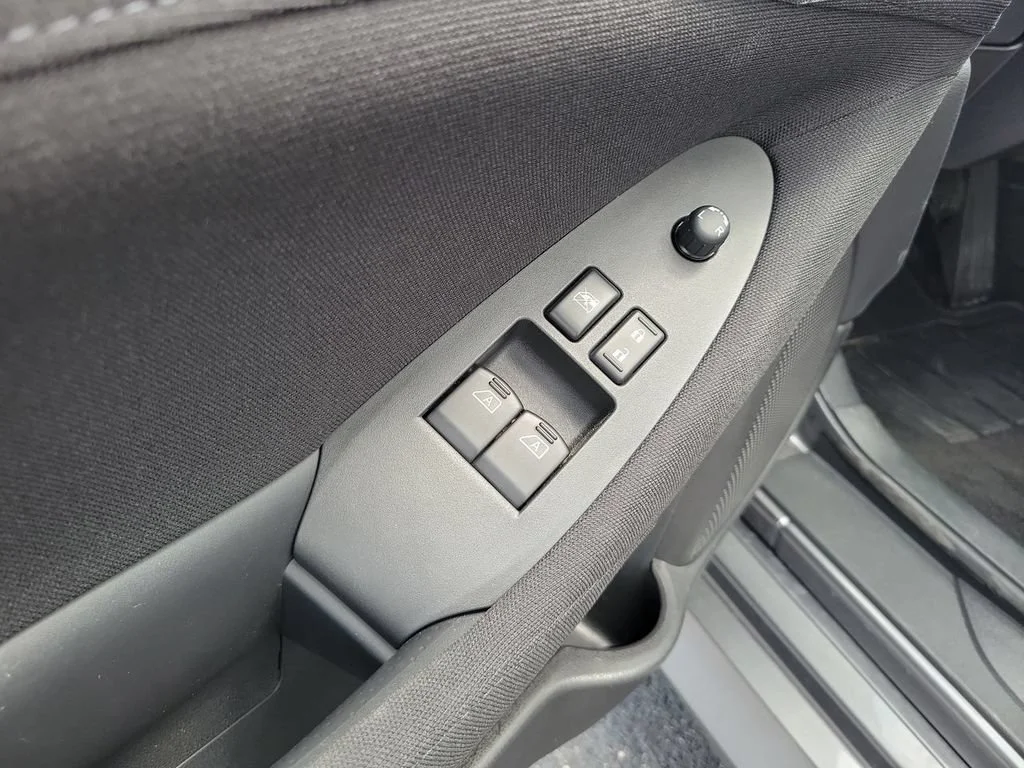 Used 2025 Gray Nissan Sport Manual Transmission image 21