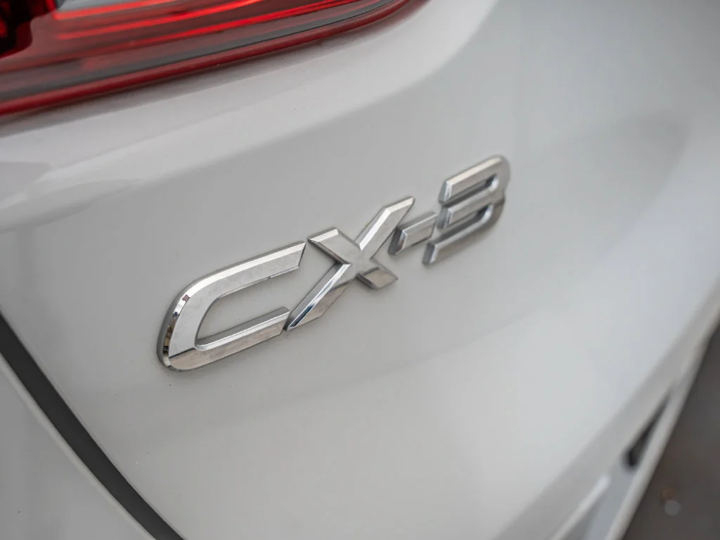 Used 2019 Ceramic Metallic Mazda Touring image 15