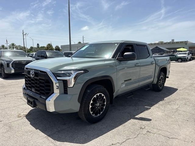 2025 Toyota Tundra SR5 - Photo 17