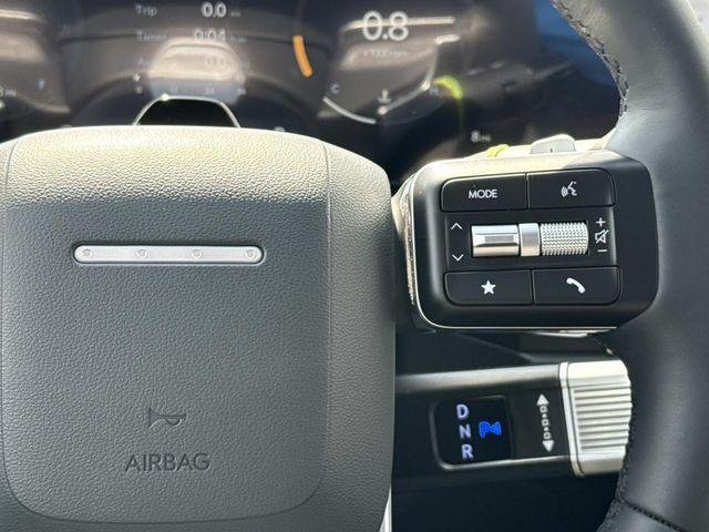 New 2026 Black Hyundai Limited FWD image 23