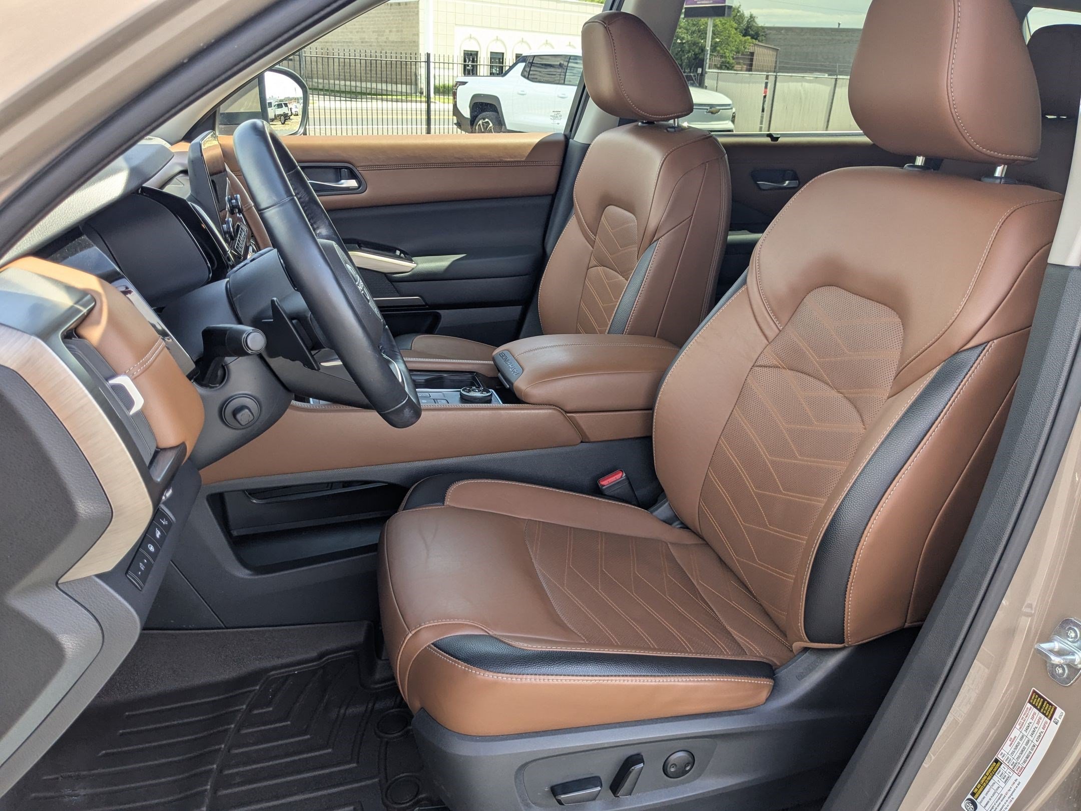 Used 2023 Baja Storm Nissan Platinum image 28