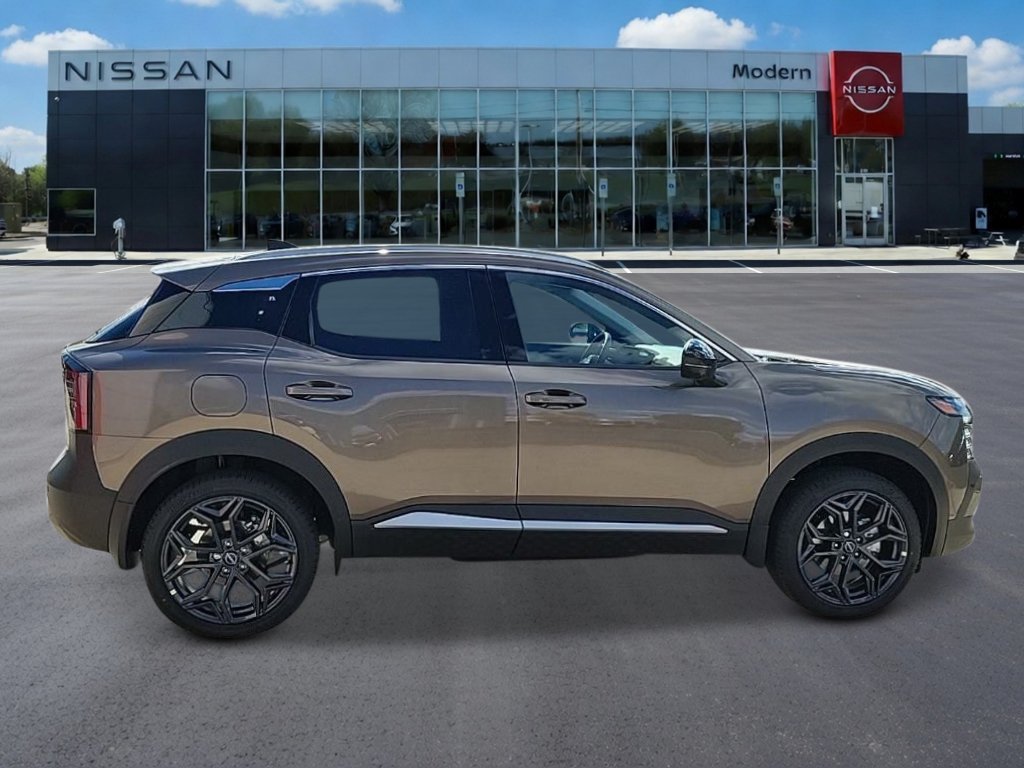 New 2026 Canyon Bronze Metallic Nissan SR image 6