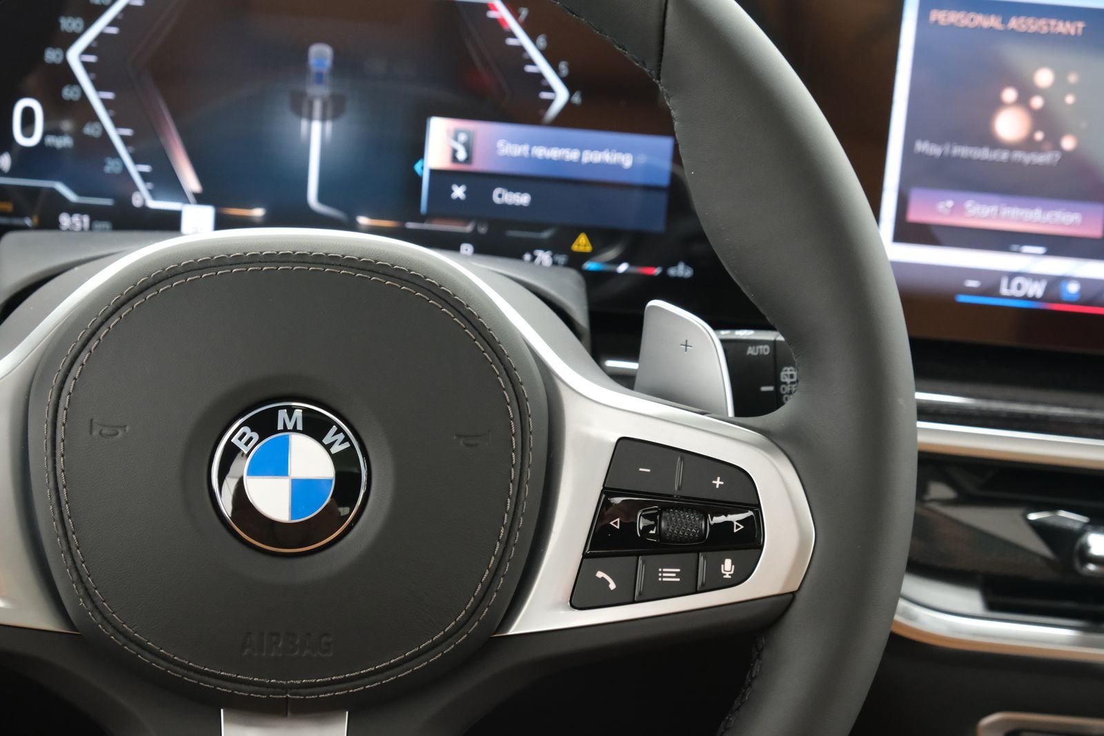 New 2026 Dravit Grey Metallic BMW xDrive40i image 19